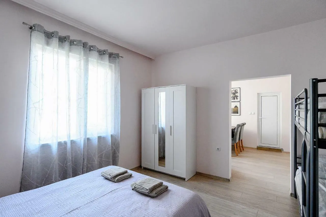 Apartment Studio Thermi 1 Varna